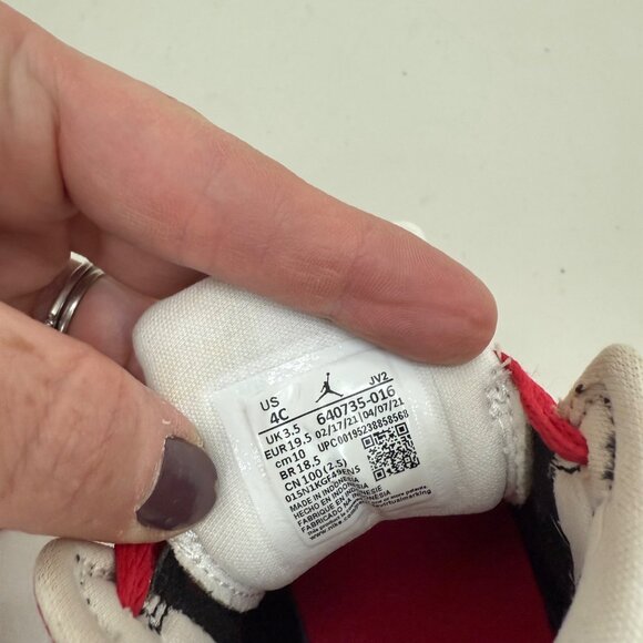 Nike Jordan 1 Mid Very Berry Sneakers Shoes 640735-016 Infant Baby Toddler 4C - Picture 5 of 9